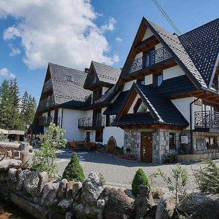Lesny Dwor Bed & Breakfast Murzasichle Exterior photo