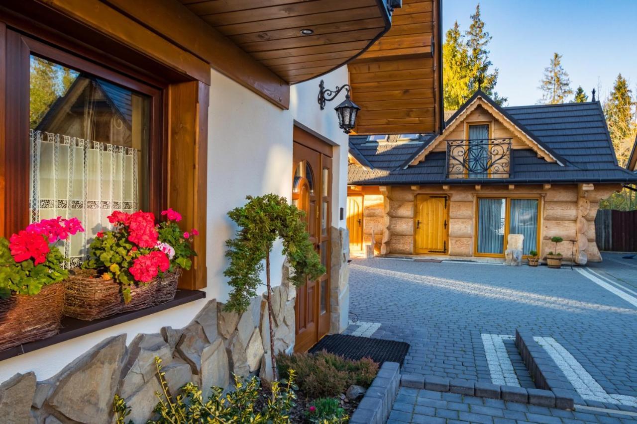 Lesny Dwor Bed & Breakfast Murzasichle Exterior photo